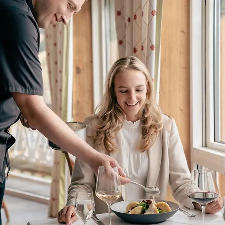 Otel Pichlmayrgut 4*